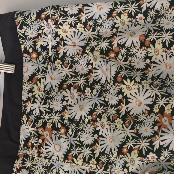 Patagonia Women's Wavefarer Board Shorts 5'' Primavera Ink Black Vacation Beach - Picture 4 of 8